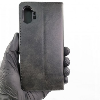 Dirbtinos odos dėklas su skyreliais - juodas (Nothing Phone 1)